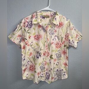 Liz Claiborne Cream Flutter Sleeve Button Down Shirt